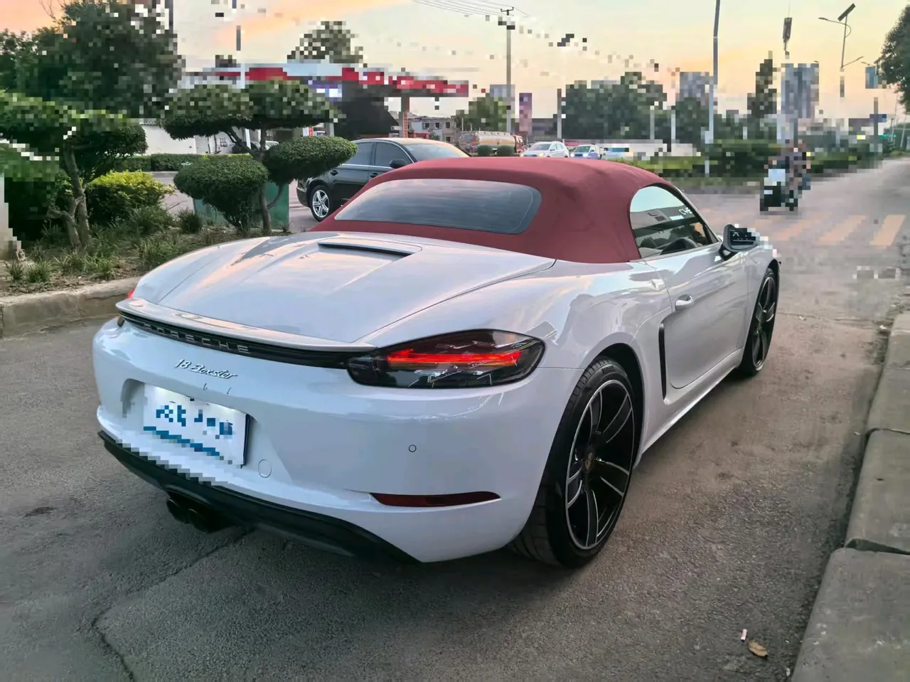 Porsche 718 (Imported) 2022 718 Boxer 2.0T Automatic 6