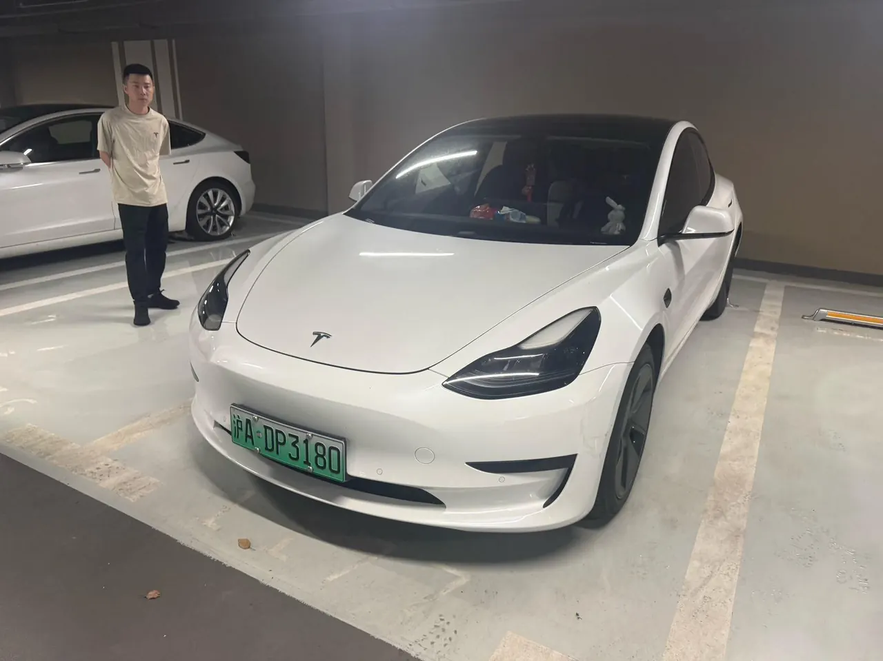 Tesla 2021 Model 3 Standard Endurance Rear Drive Upgraded Automatic Gear - View 1