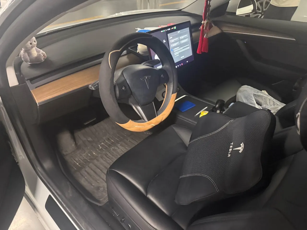 Tesla 2021 Model 3 Standard Endurance Rear Drive Upgraded Automatic Gear 2