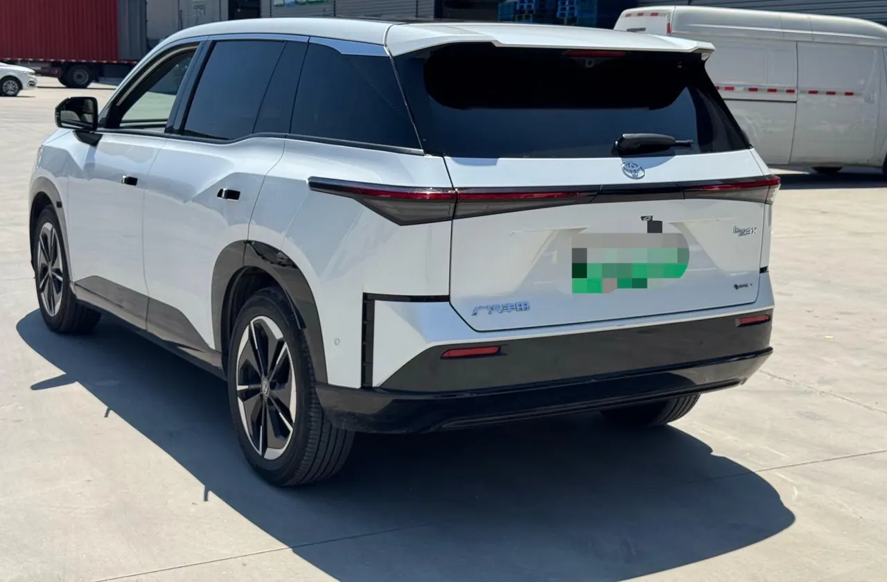 Toyota 2025 Platinum Intelligence 3X 520 Pro Advanced Intelligence Driving Edition Automatic Gear 8