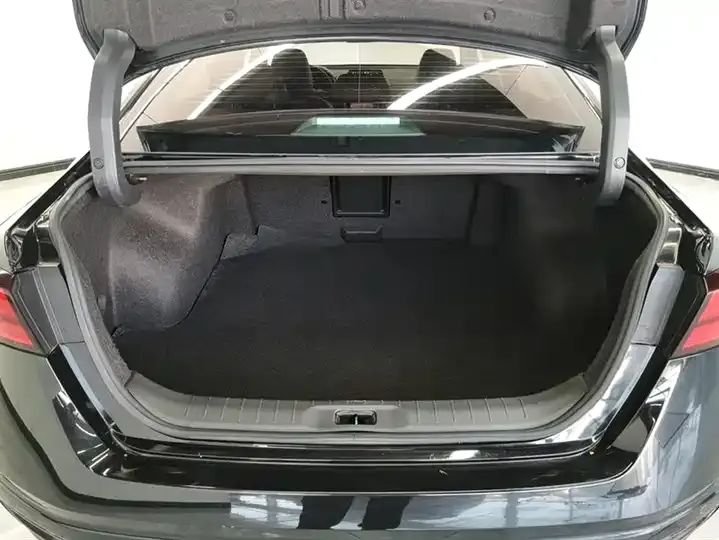 Teana 2021 2.0L XL Comfort Edition 4