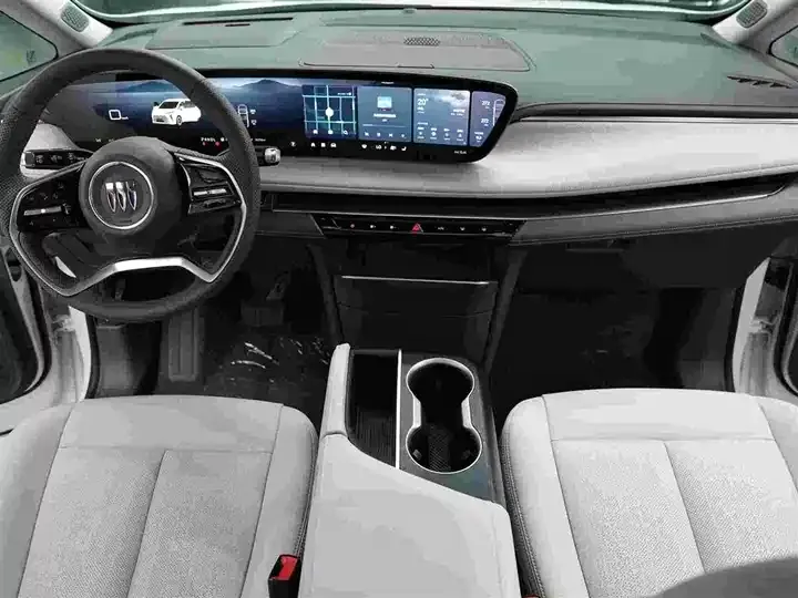 Buick GL8 2025 Lu Zun Exclusive Edition 8