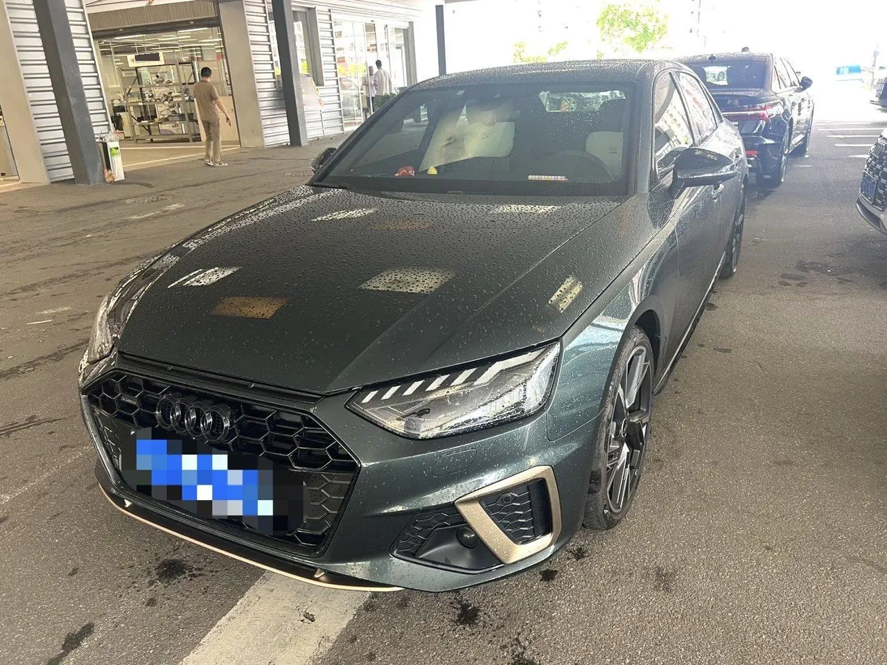 Открыть галерею: Audi 2024 A4L 2.0TFSI 40TFSI Quattro RS Kit Burning Speed Automatic