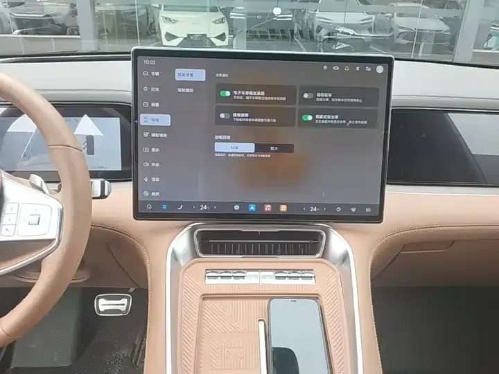 Denza N8L 2025 flagship 9