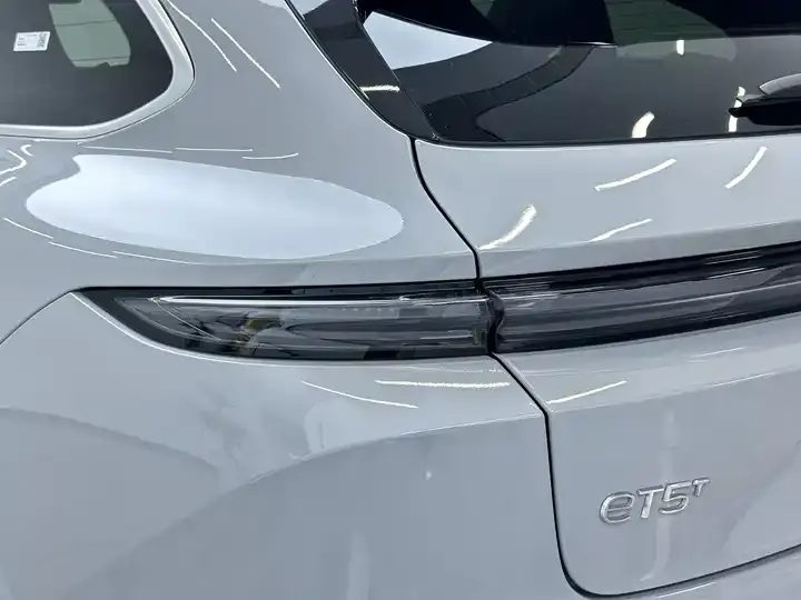 NIO ET5T 2025 75kWh Touring 10