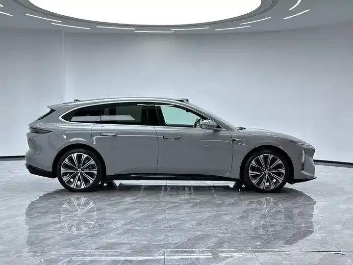 NIO ET5T 2025 75kWh Touring 8