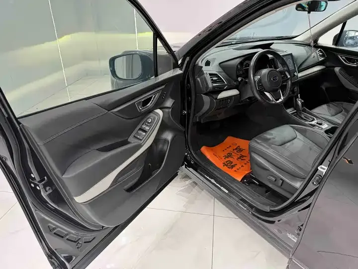 Forester 2024 2.0i AWD Deluxe Edition 7