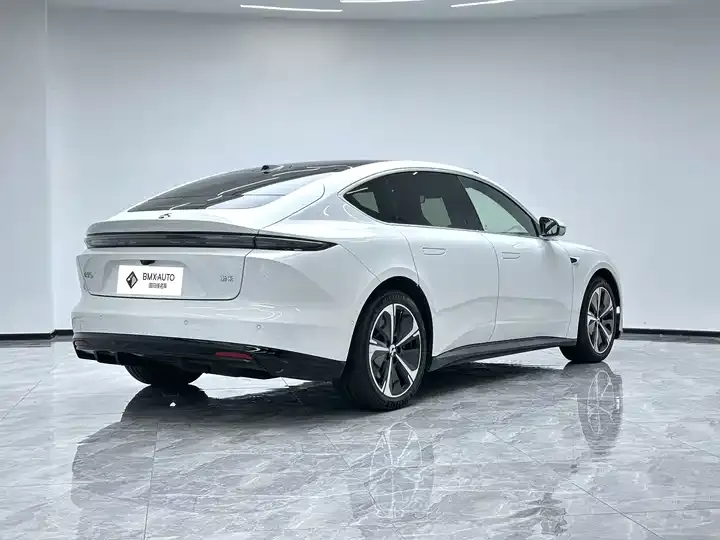 NIO ET5 2025 section 75kWh 4