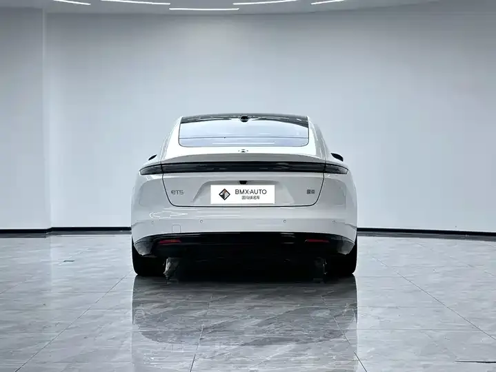 NIO ET5 2025 section 75kWh 6