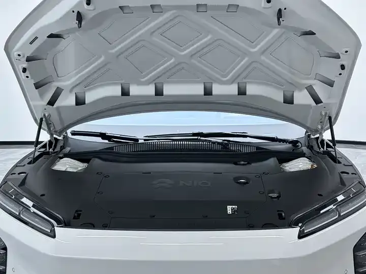 NIO ET5 2025 section 75kWh 9
