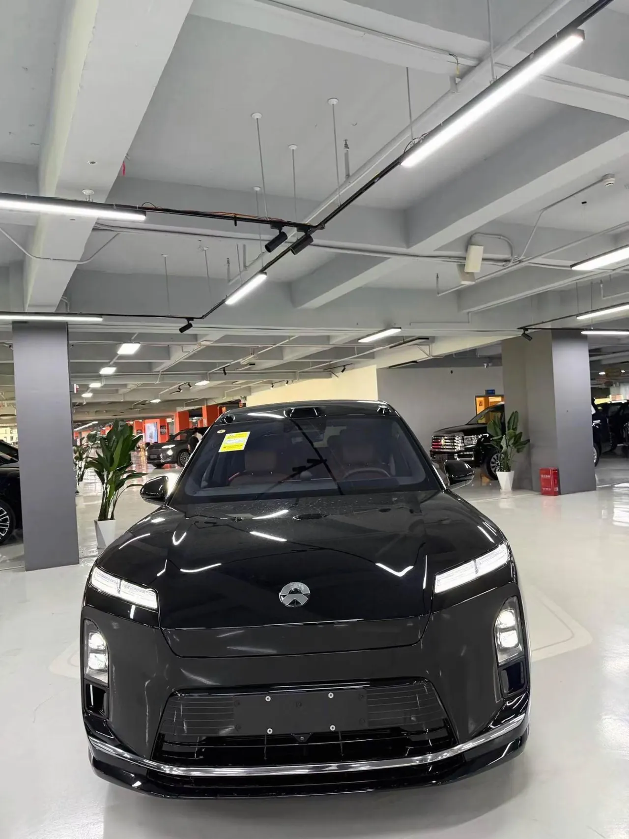 NIO 2026 ES8 6-seat executive deluxe automatic gear 2