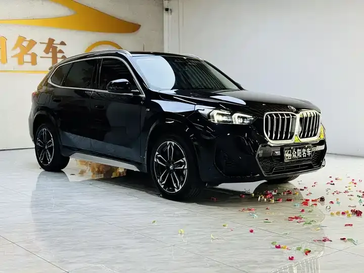 BMW X1 2025 sDrive25Li X Design Set 3