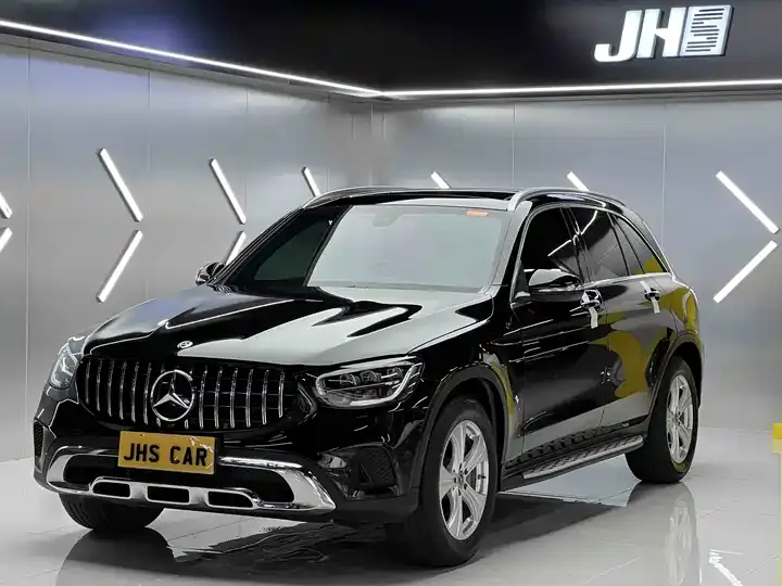 Mercedes Benz GLC 2020 Modified GLC 260 L 4MATIC Dynamic - View 1