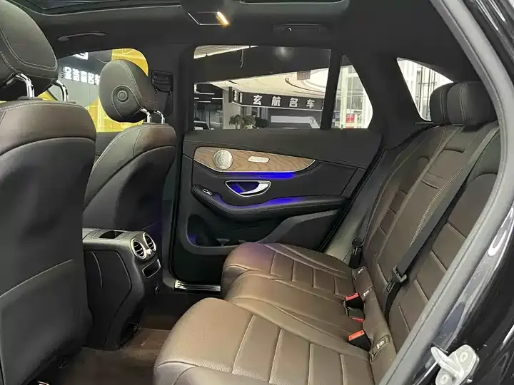 Mercedes Benz GLC 2020 Modified GLC 260 L 4MATIC Dynamic 11