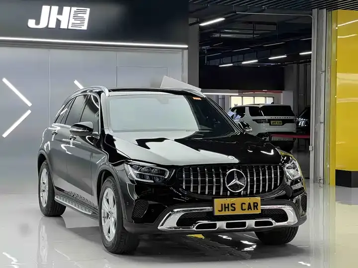 Mercedes Benz GLC 2020 Modified GLC 260 L 4MATIC Dynamic 3