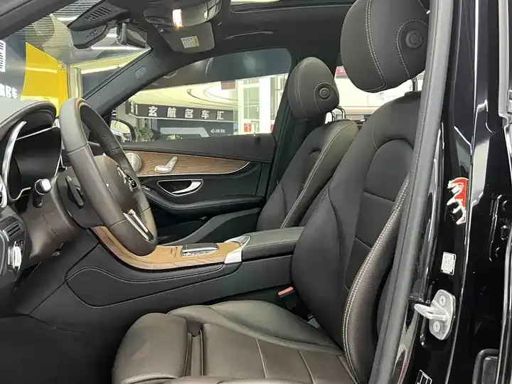 Mercedes Benz GLC 2020 Modified GLC 260 L 4MATIC Dynamic 9