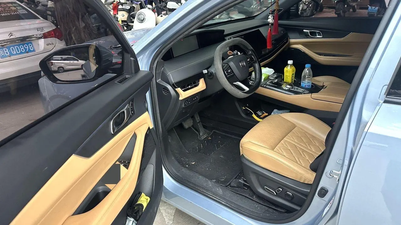ChangAn 2021 UNI-K 2.0T Honorable Automatic 4