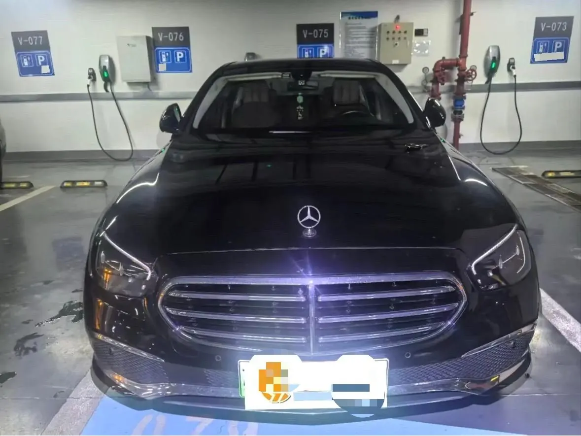 Mercedes Benz Class E New Energy 2022 E 350 e L 2.0T Automatic Gear 2