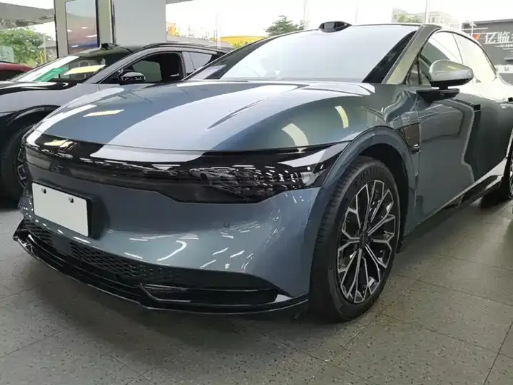 Открыть галерею: Zeekr 007 2024 rear drive version 100kWh