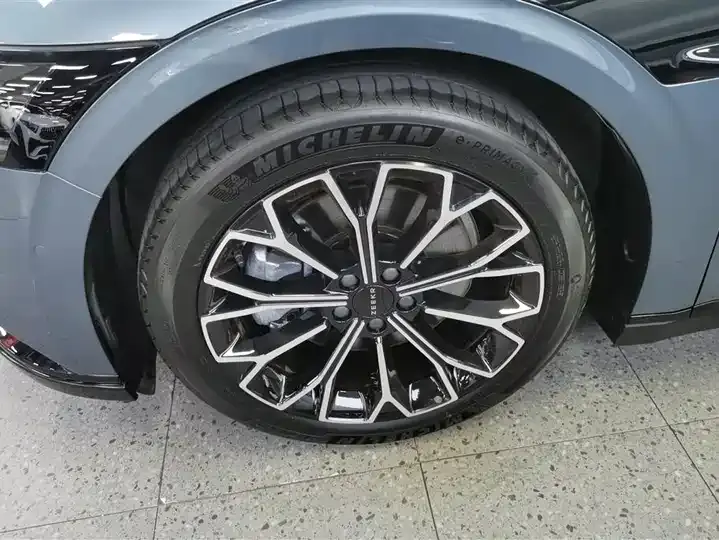 Zeekr 007 2024 rear drive version 100kWh 6