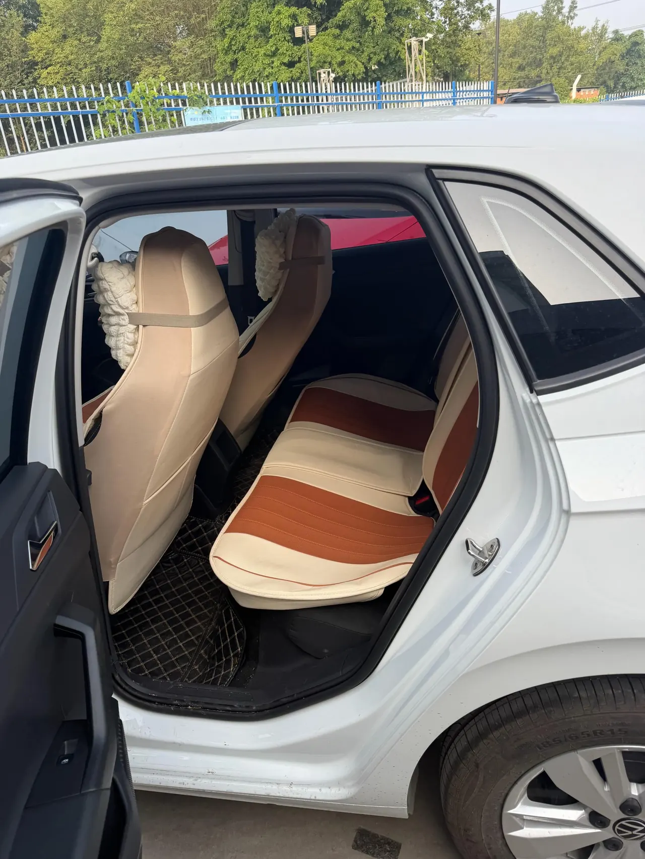 Volkswagen 2023 POLO Plus 1.5 Panoramic Music Edition (Modified) Automatic Gear 4