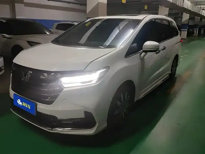 Odyssey 2024 2.0L e:HEV Rui Leading Edition - View 1