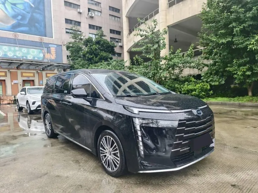GAC Trumpchi 2024 E8 2.0 150km MAX Automatic Transmission 2