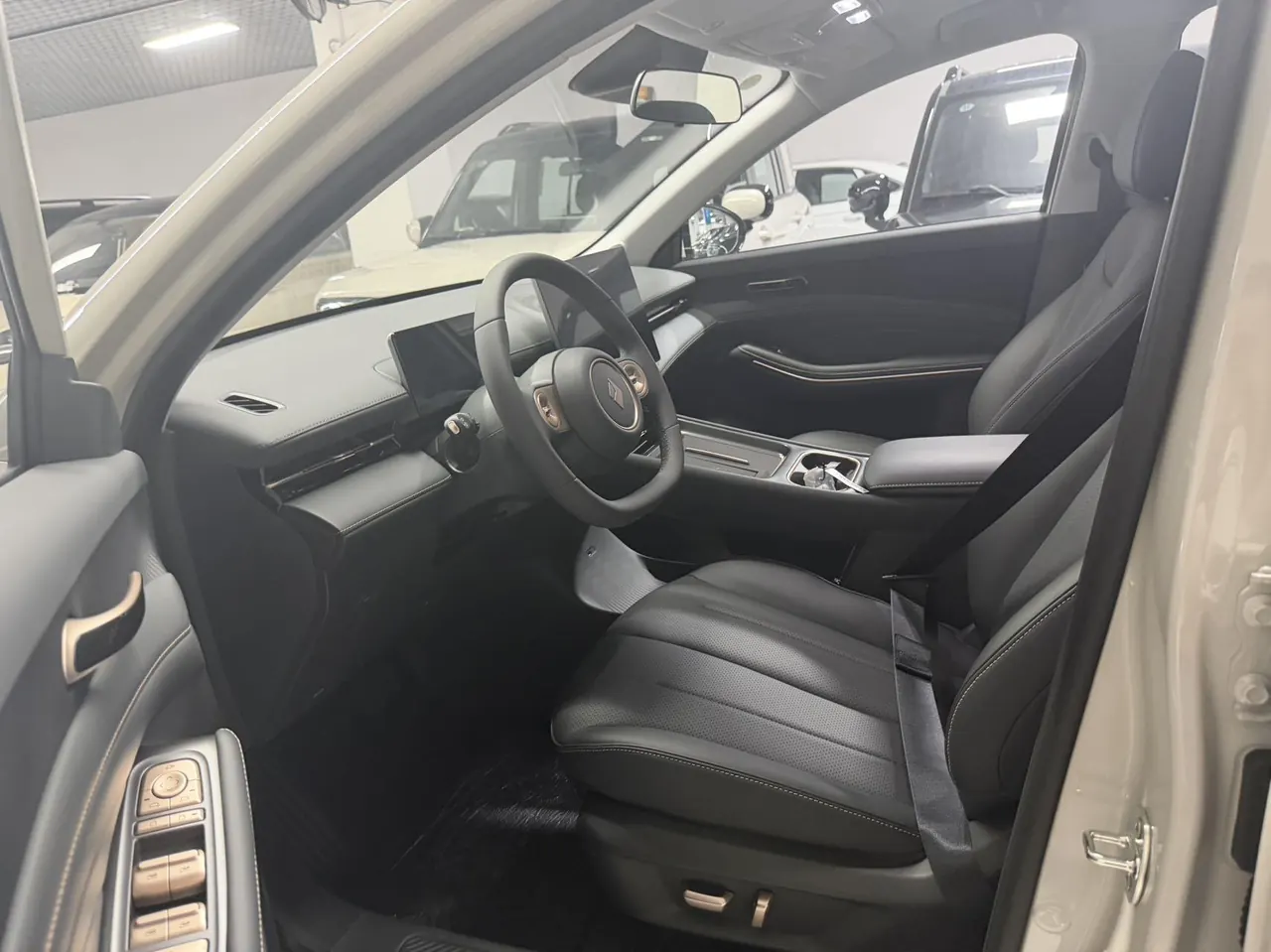 BaoJun 2026 Yunhai 500km Pure Electric Standard Edition Automatic Gear 4