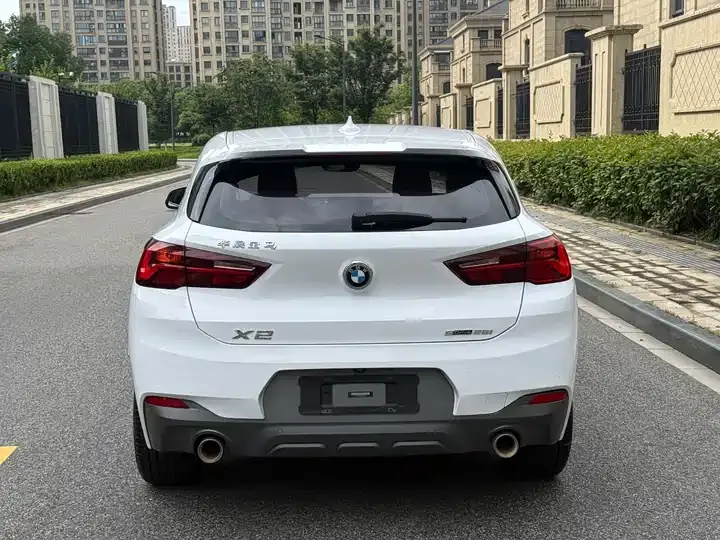 BMW X2 2020 sDrive25i leading M sports suit 5