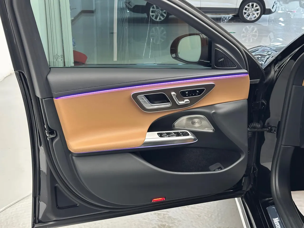 Mercedes Benz E-Class 2025 model E 300 L 48V 2.0T Luxury Edition Automatic 9