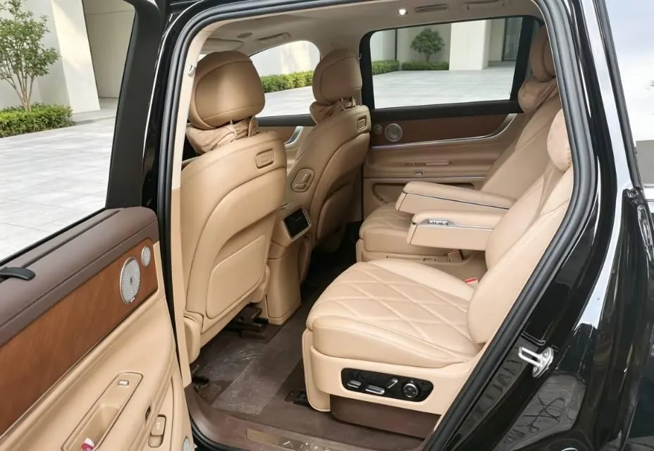 AITO 2025 AITO M9 EV pure electric Max version 100kWh6 seat version automatic gear 3