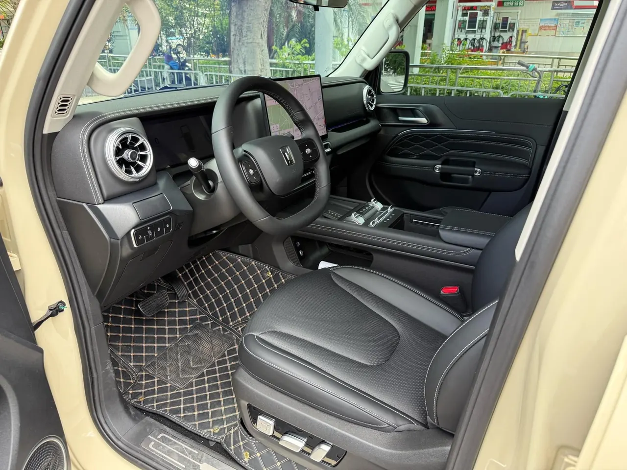 Tank 2025 Tank 300 2.0T Challenger Automatic Transmission 5