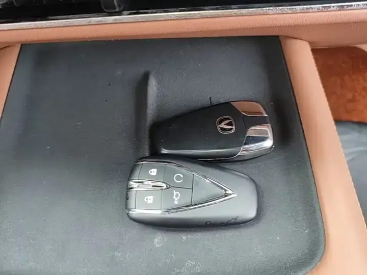 ChangAn UNI-Z 2025 1.5T Luxury Model 9