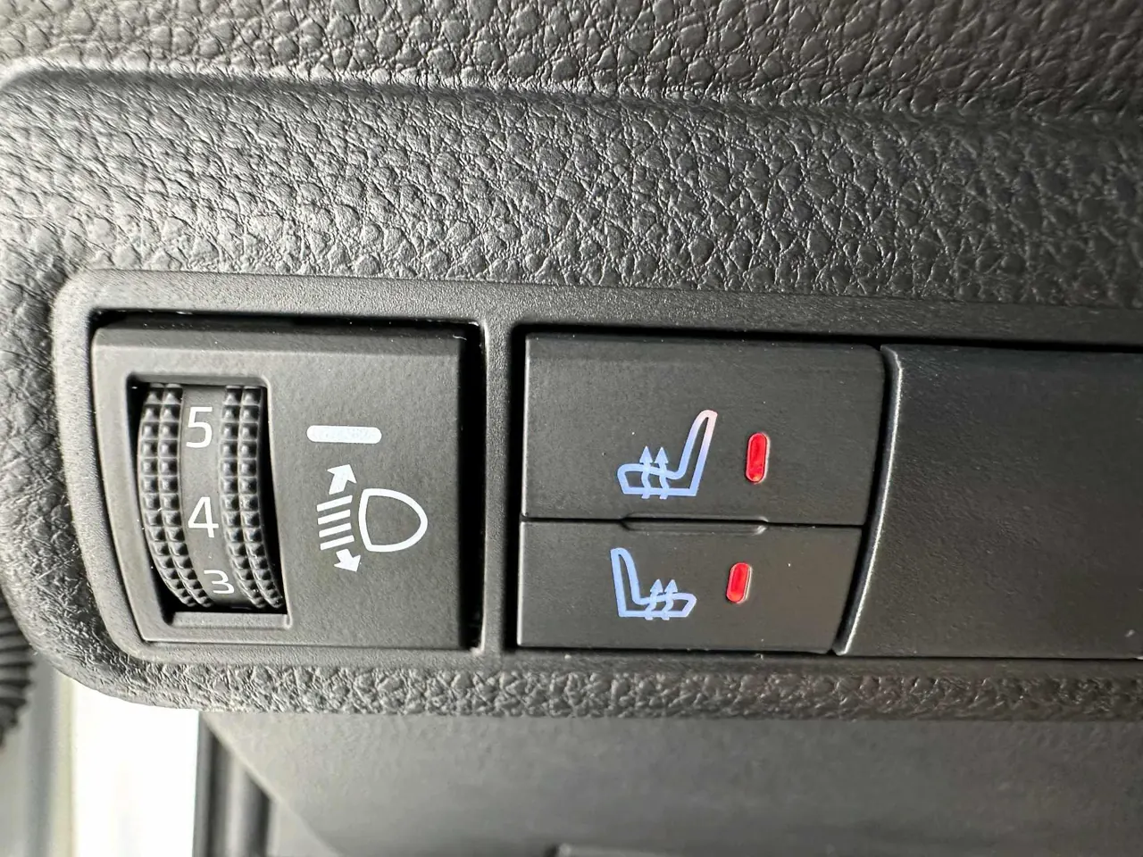Toyota 2022 Lei Ling 1.5 Stepless TNGA Enterprising Automatic Gear 12
