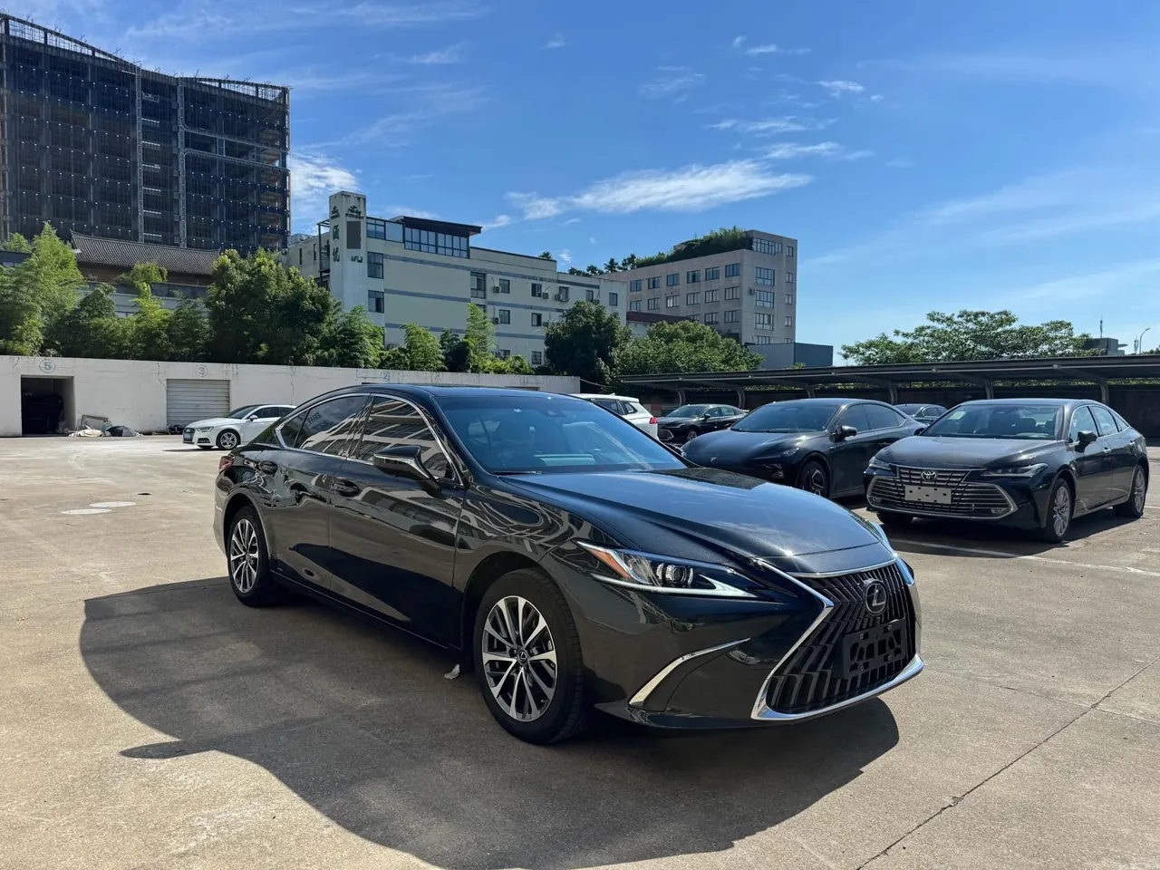 Lexus ES (Imported) 2023 ES200 2.0 Stepless Premium Edition Automatic Gear 3