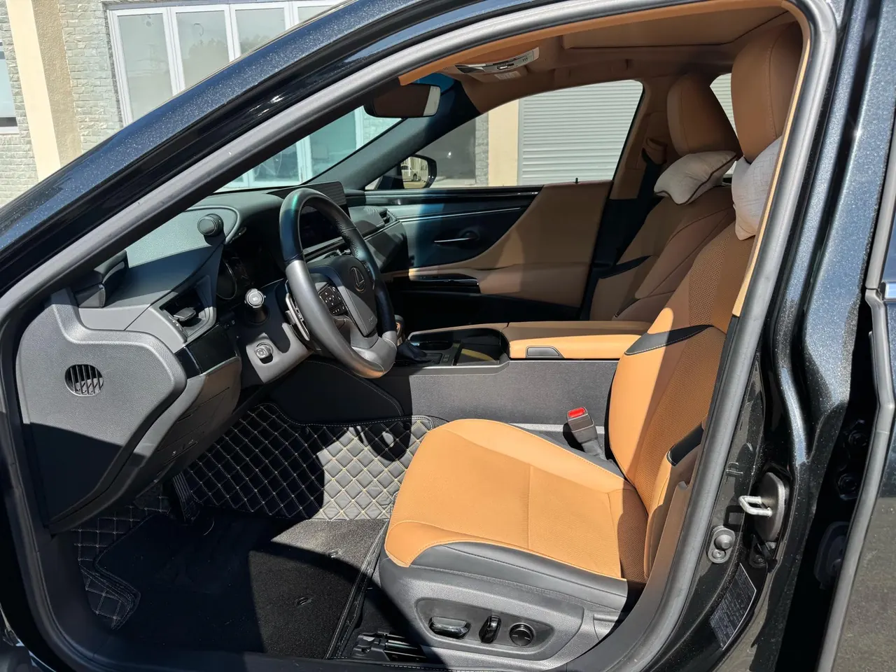 Lexus ES (Imported) 2023 ES200 2.0 Stepless Premium Edition Automatic Gear 4