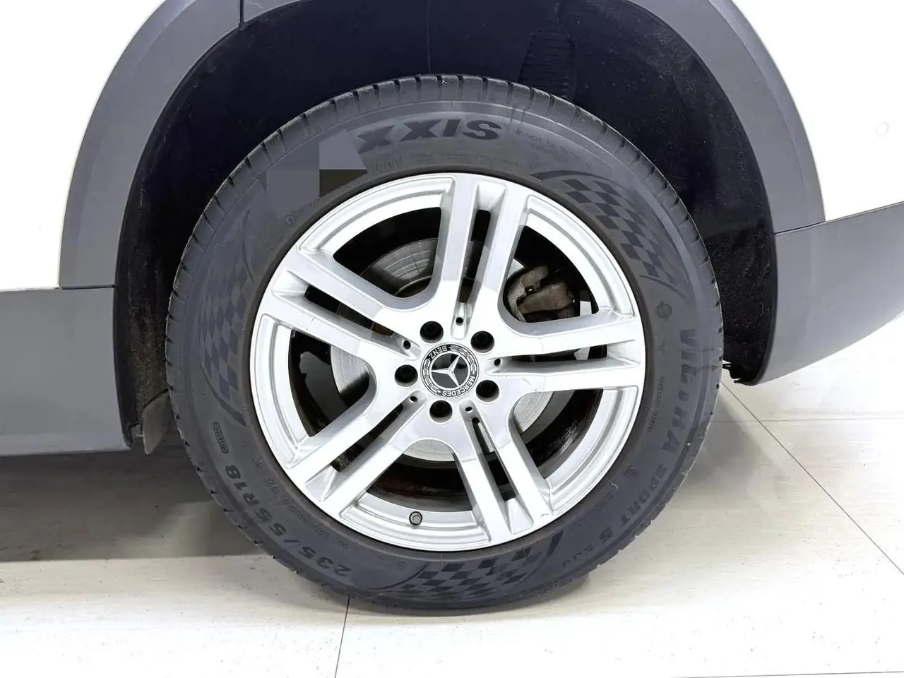 Mercedes Benz 2020 GLB 180 1.3T Fashion Automatic 10