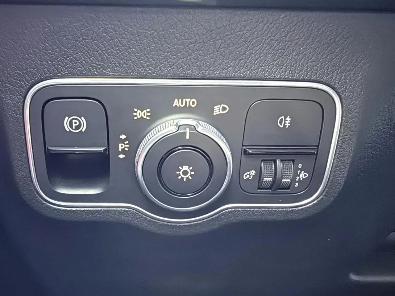 Mercedes Benz 2020 GLB 180 1.3T Fashion Automatic 16