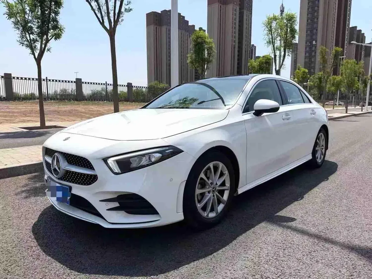 Mercedes Benz Class A 2020 A 200 L 1.3T Fashion (Modified) Automatic Gear - View 1
