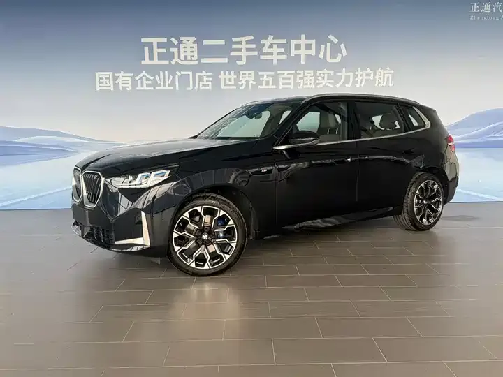 BMW X3 2025 xDrive30L exclusive M sports suit 4