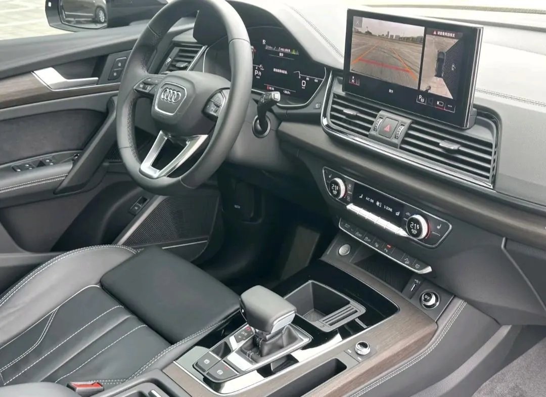 Audi 2025 Q5L 2.0TFSI 45TFSI Selected Dynamic Automatic 4
