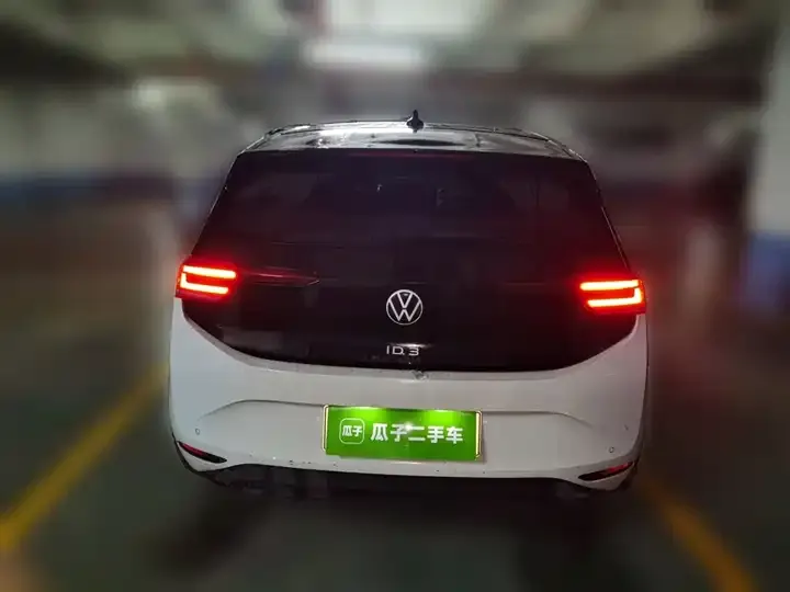 Volkswagen ID. 3 2021 Pure Edition 4