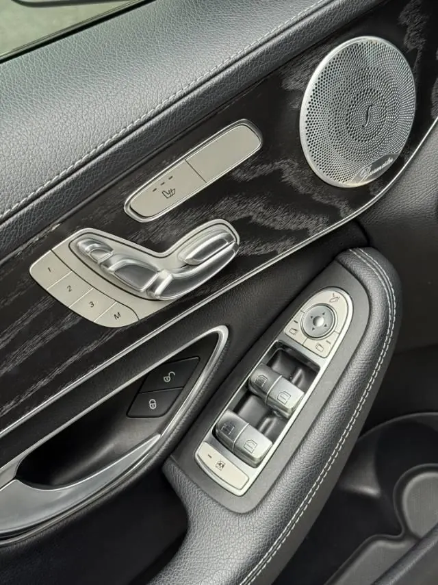 Mercedes Benz Class C 2021 C 260 L 48V 1.5T Sports Star Yao Zhen Tibetan Edition Automatic Gear 5