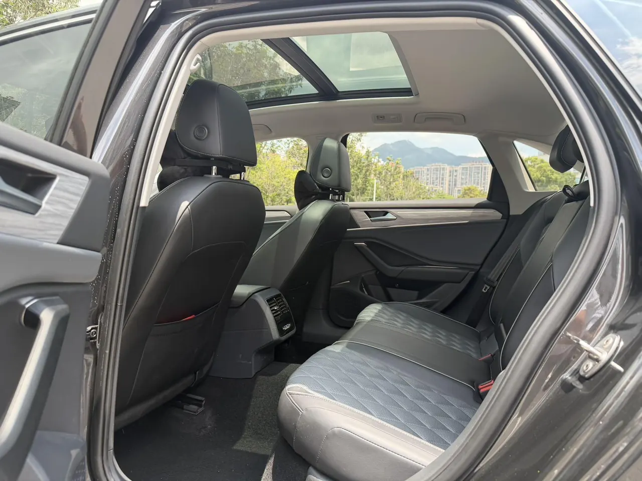 Volkswagen 2024 Sagittarius 1.5TSI 300TSI Exceed Edition Automatic Gear 8