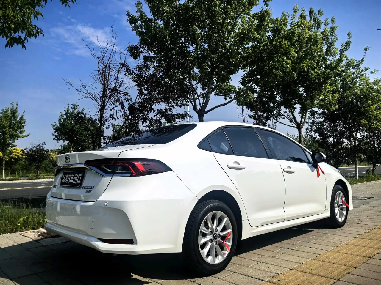 Toyota 2024 corolla 1.2T stepless elite version of automatic gear 6