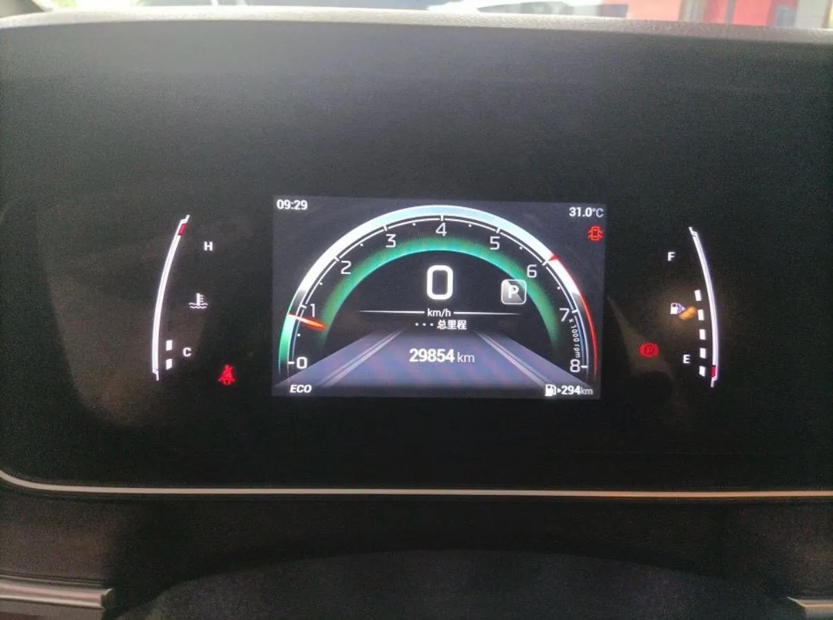 GAC Trumpchi 2021 M6 PRO 1.5T 270T Prestige Automatic 6