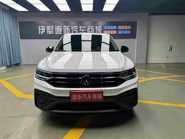 Tiguan L 2024 300TSI Automatic Two-Drive Smart Edition 2