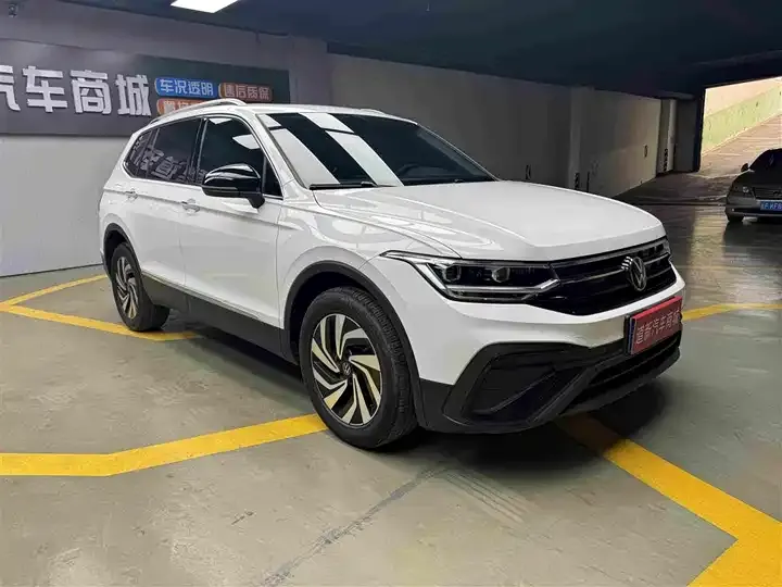 Tiguan L 2024 300TSI Automatic Two-Drive Smart Edition 3