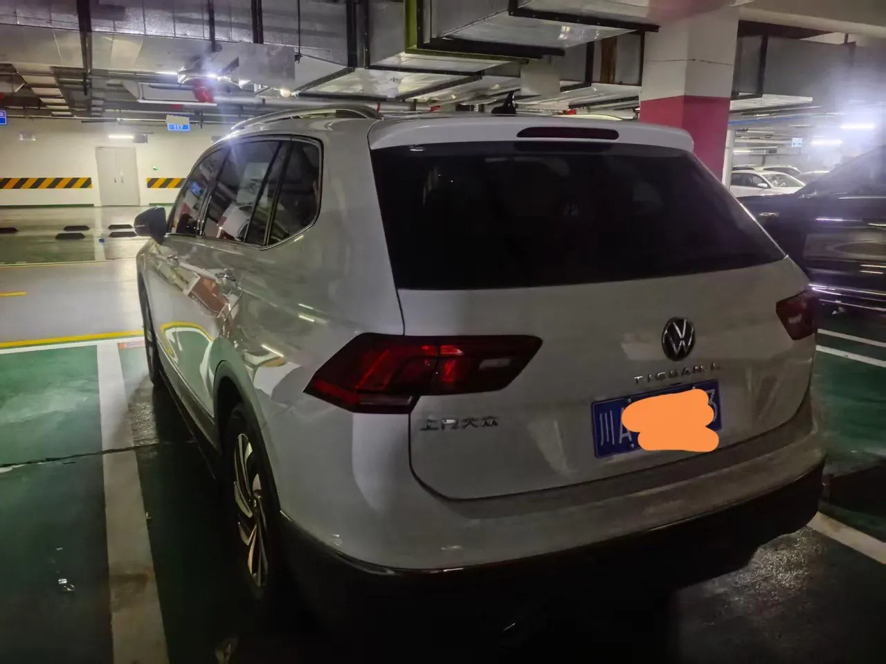 Volkswagen 2025 Tiguan L 1.5TSI 300TSI outstanding two-wheel drive Longteng version automatic gear 6