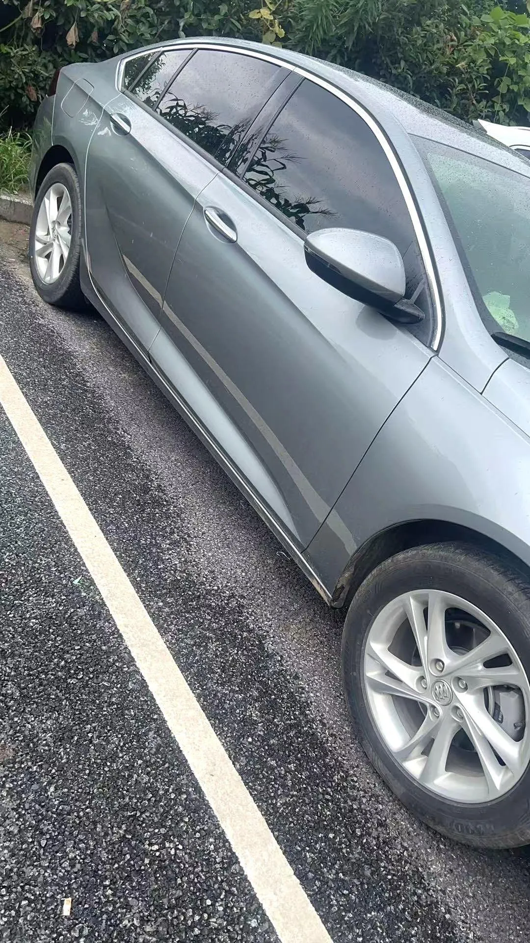 Buick 2022 Regal 1.5T 552T Smart Automatic Gear 3